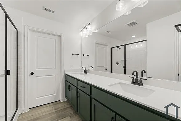 601 Waterhouse Lake Dr — Photo 6