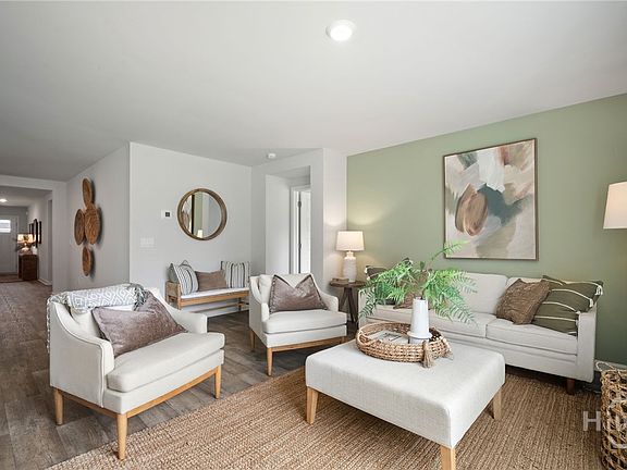 3rd image of 100 Siskin Road