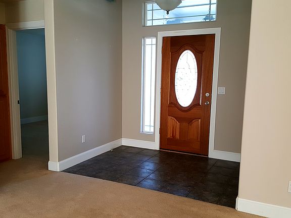 Foyer entry
