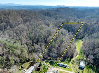 2723 Redbud Valley Dr, Maryville, TN 37801