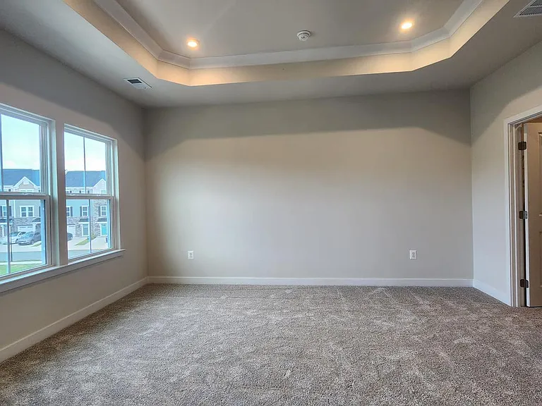 9400 Tanfield Dr — Photo 14