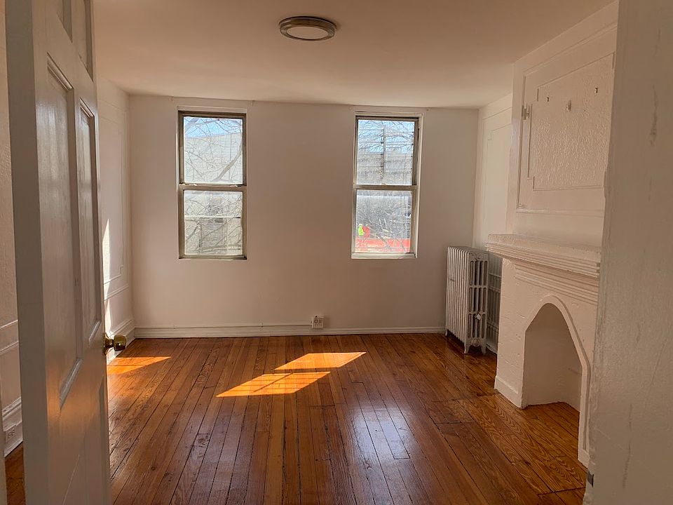 1st image of 231 Boerum St #2R