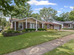 5361 Casa Royale Dr, Saint Louis, MO 63129