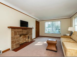 3576 Warren Rd, Cleveland, OH 44111