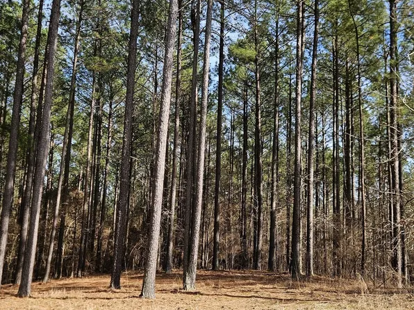 1121 Apalachee Meadows Dr, Madison, GA 30650