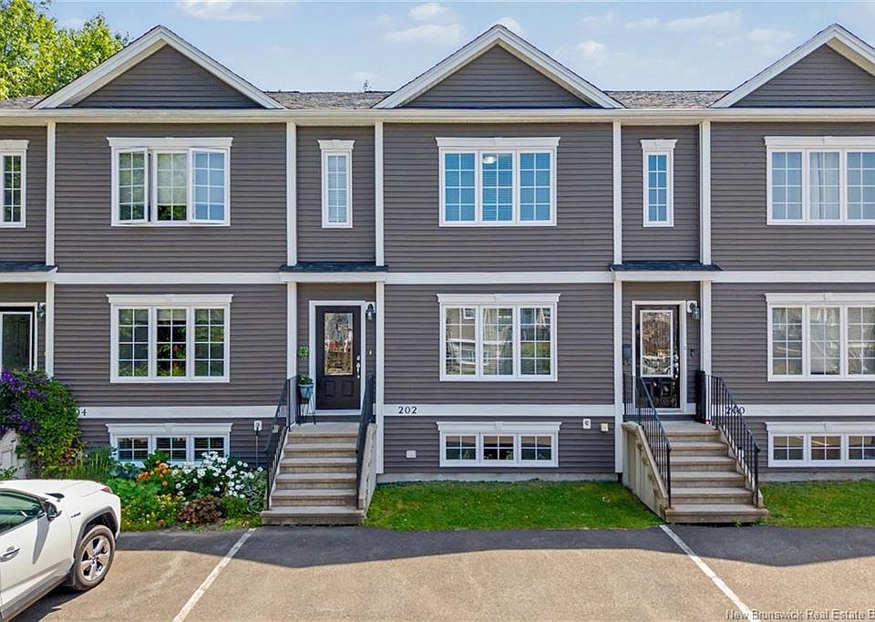 1st image of 202 James St