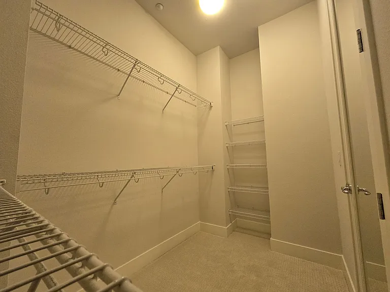 3720 Feather Ln — Photo 17