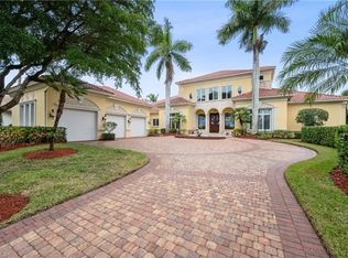 1703 Persimmon Dr, Naples, FL 34109
