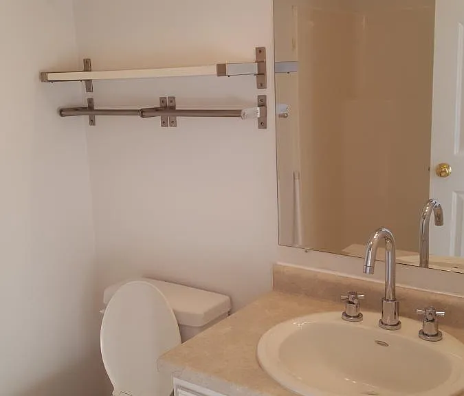 523 Hancock St — Photo 10