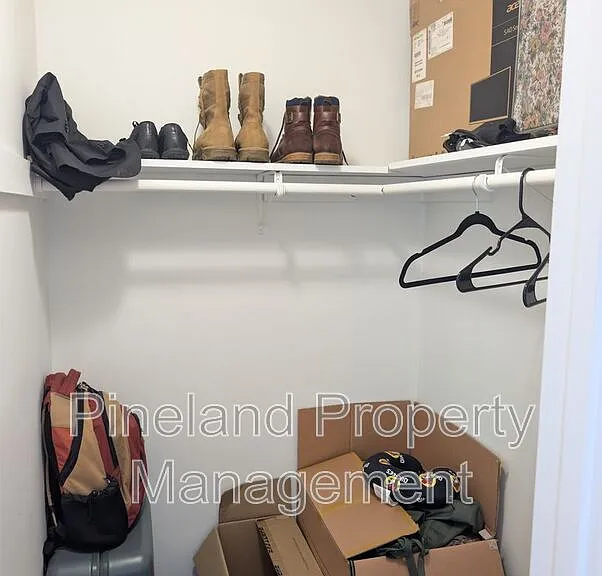 501 Camden Rd — Photo 14