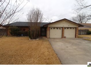 2001 Hooper St, Killeen, TX 76543