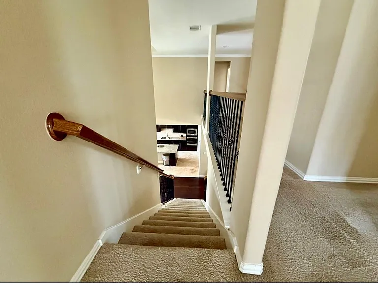 10314 Hatcher Dr — Photo 30