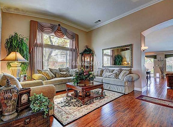 3rd image of 397 Ravensmere Ave