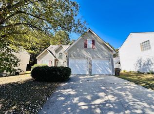 463 E Lake Dr, Riverdale, GA 30274