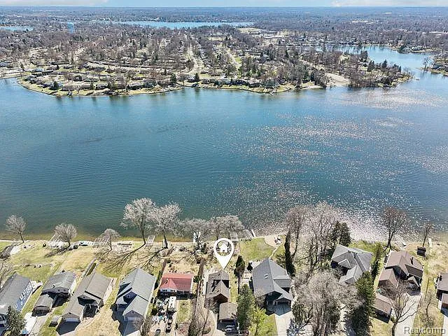 3641 Mann Rd — Photo 4