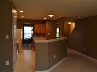 13466 Ridgemoor Ln, Midlothian, VA 23114