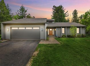 331 W Hamilton Avenue, Eau Claire, WI 54701