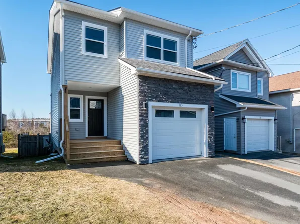 125 Lier Rdg, Halifax, NS B3P 0E1