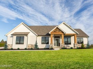 4351 Sage St, Maumee, OH 43537