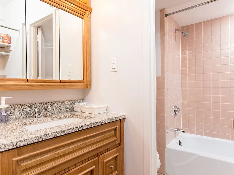 1120 Commonwealth Ave #3 — Photo 3
