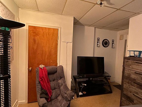 5th image of 925 W Susquehanna Ave