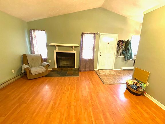 2nd image of 1051 Tatesbrook Dr