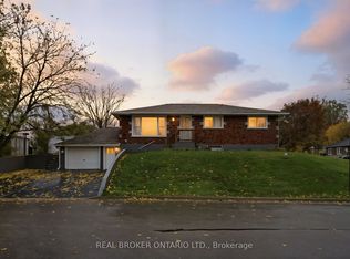 31 Oakwood Ave, Norfolk County, ON N3Y1H5
