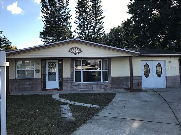 2nd image of 4738 Bonton Dr