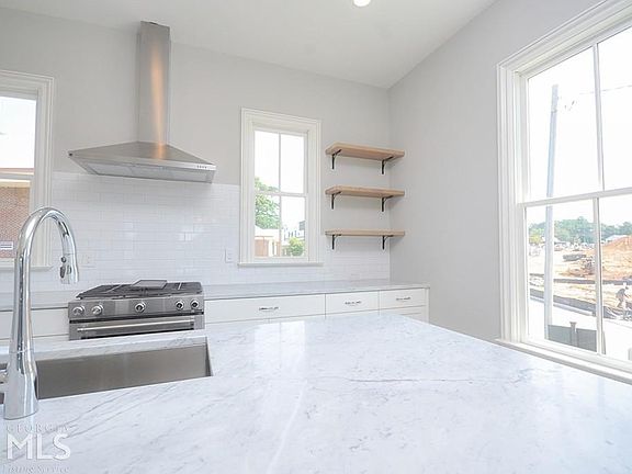 4th image of 2064 Telfair Cir NE #113