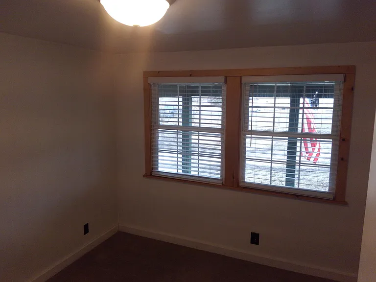 537 County Road 1600 N #33 — Photo 13