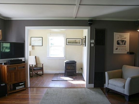 Living Room alcove