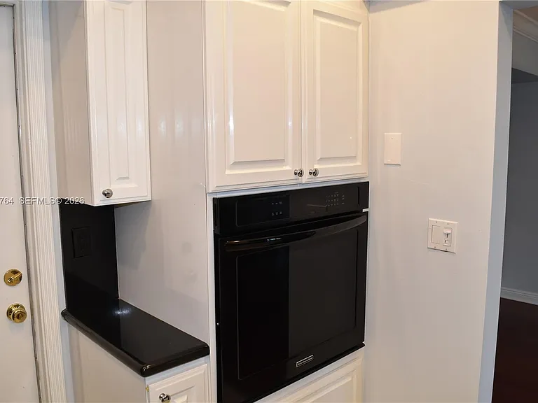 1881 Middle River Dr #402 — Photo 10