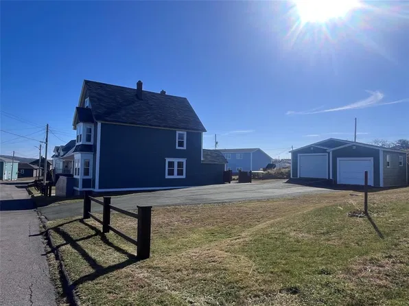 5 Seaview Street, Grand Bank, NL A0E1W0