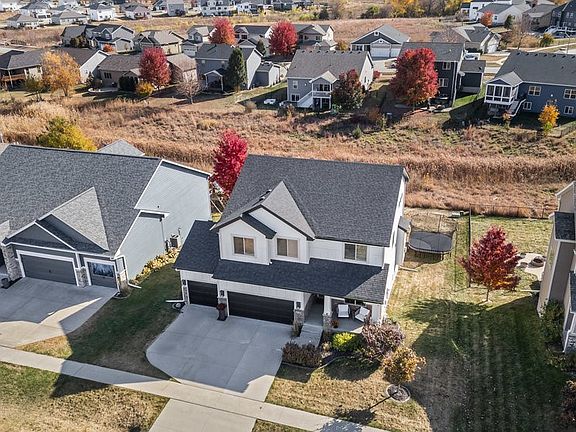 2nd image of 9728 Brightwater Dr