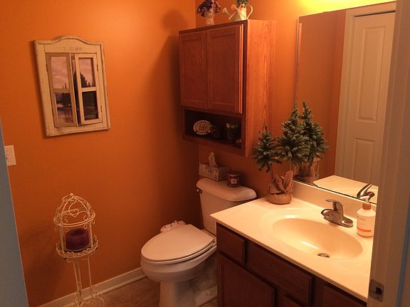 1/2 bath 