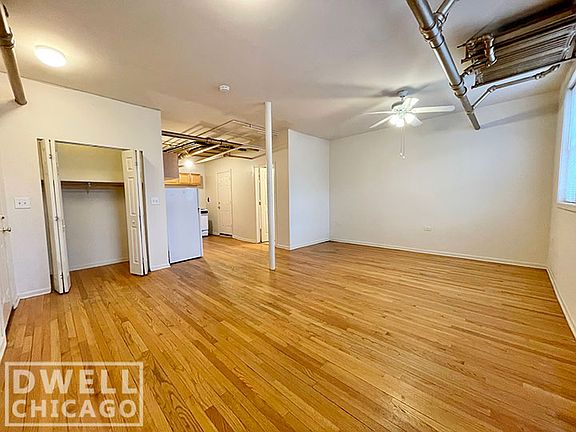 5th image of 2950 N Seeley Ave #G