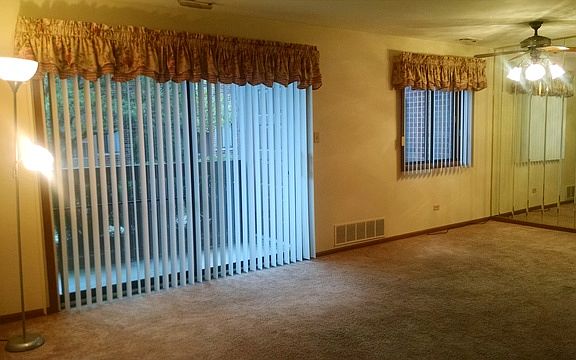 3rd image of 15705 Peggy Ln APT 3N