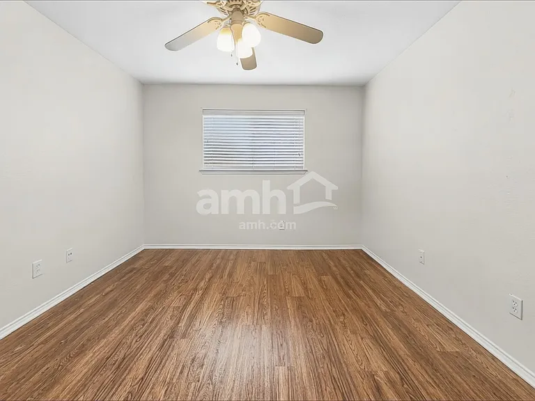 1135 Trinity Trl — Photo 11
