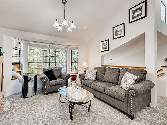 4th image of 9703 165th Street Ct E
