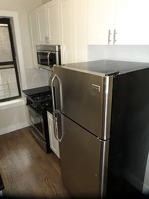 Rented by Vassiliou Group | media 35