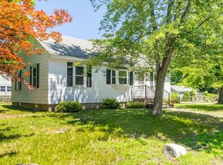 223 Bouchard Ave, Dracut, MA 01826