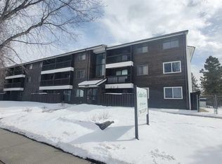 5317 N 5th Ave #301, Edson, AB T7E1P7