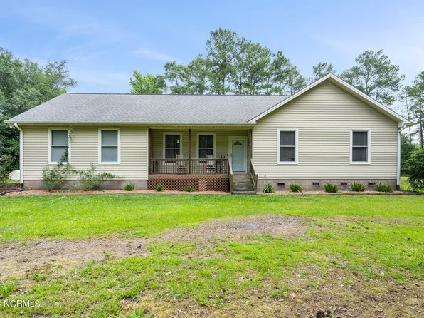 217 Sheffield Road, Magnolia, NC 28453