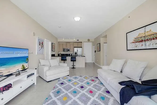 1111 SW 1st Ave #2723-N — Photo 6