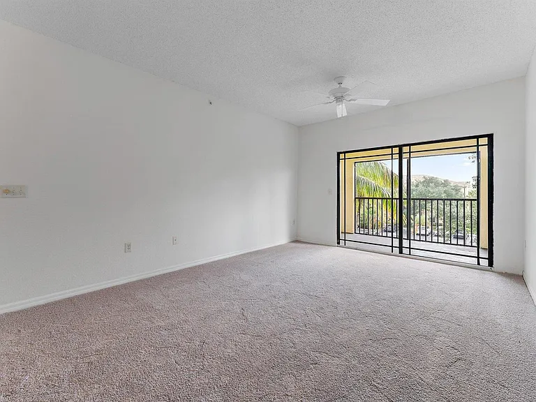 2727 Anzio Ct #301 — Photo 5