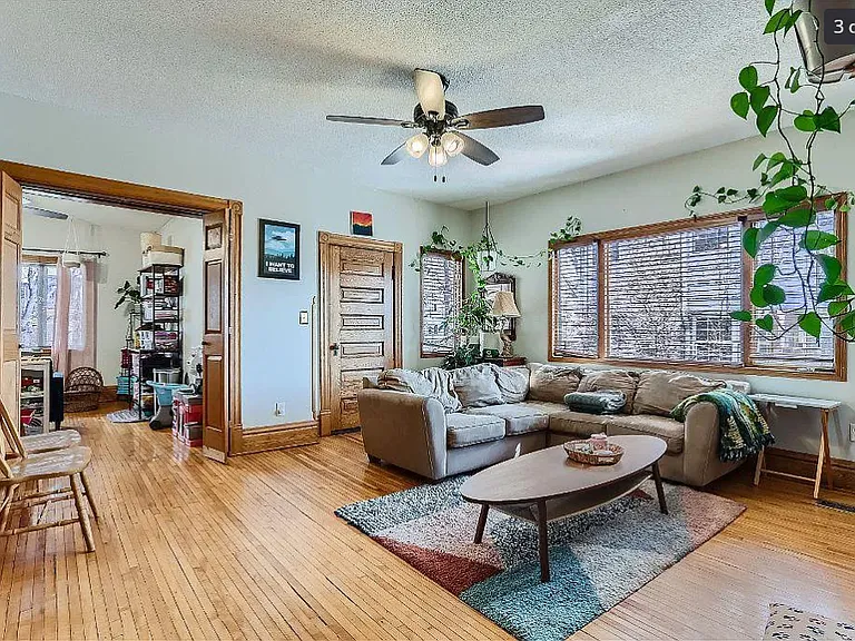 2406 Lincoln St NE — Photo 4