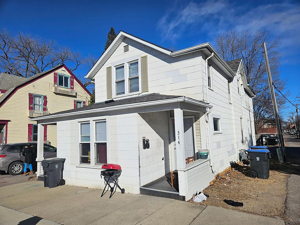 1st image of 314 E Cherry St
