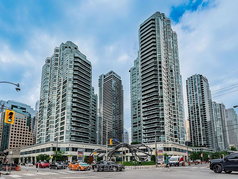 1st image of 10 Yonge St #705