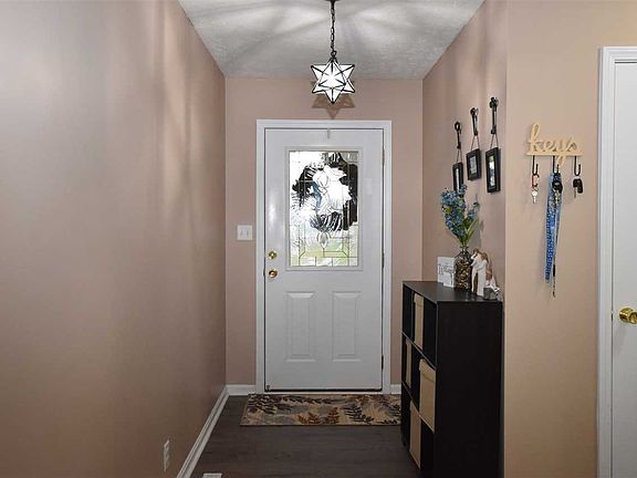 3rd image of 3834 Canyon Rock Ct