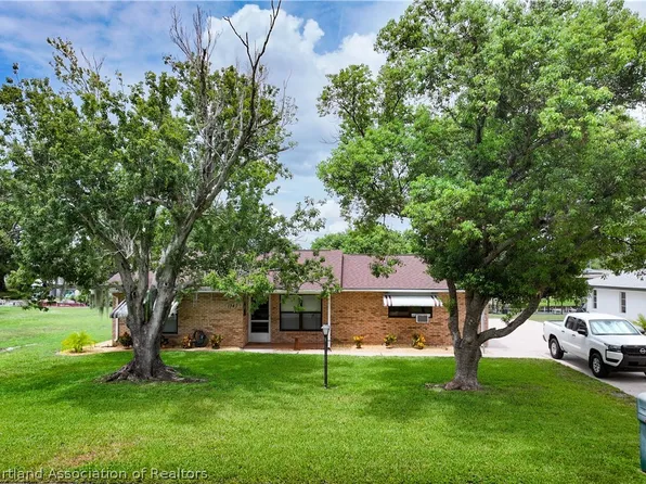 1340 Shamrock Dr, Sebring, FL 33875